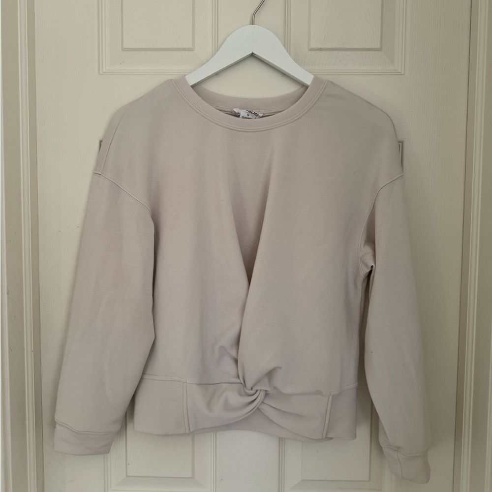 Off-white top sweatshirt, size medium